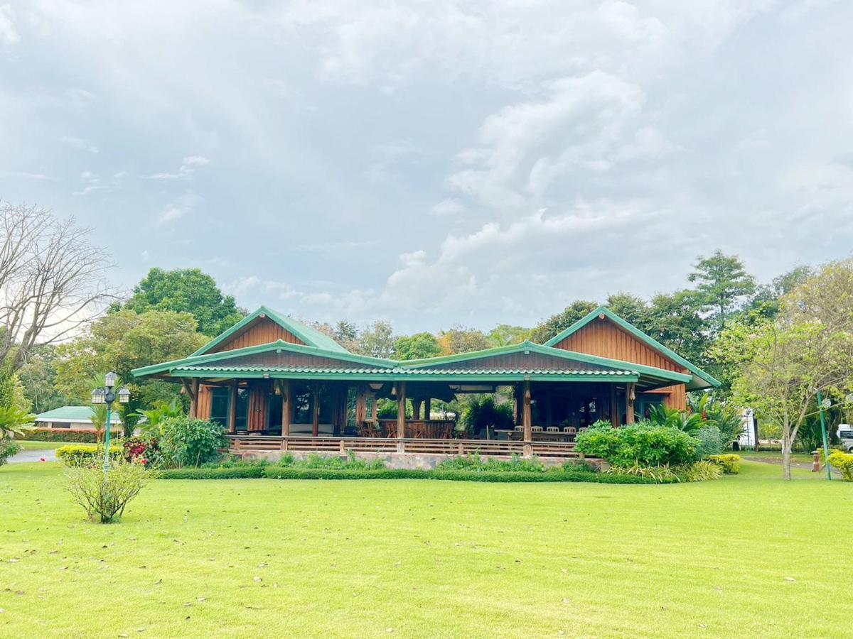 ทิพย์วาริน รีสอร์ท เขาใหญ่ Ban Tha Chang Exterior foto